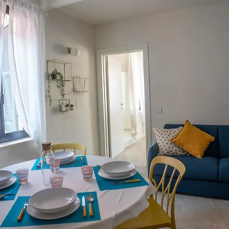 Apartamento Parma: Bilocale A Due Passi Dal Centro Storico