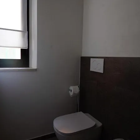 Parma: Bilocale A Due Passi Dal Centro Storico Parma